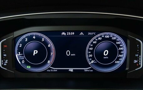 Volkswagen Tiguan II, 2019 год, 2 558 000 рублей, 8 фотография