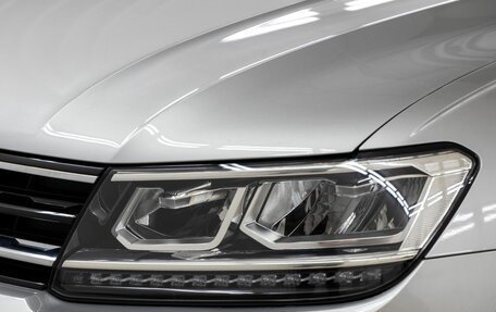 Volkswagen Tiguan II, 2019 год, 2 558 000 рублей, 10 фотография