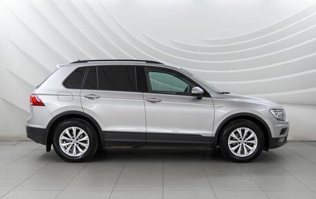 Volkswagen Tiguan II, 2019 год, 2 558 000 рублей, 7 фотография