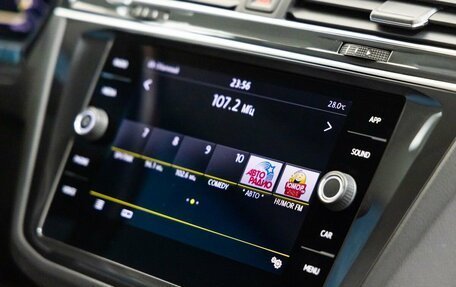 Volkswagen Tiguan II, 2019 год, 2 558 000 рублей, 29 фотография