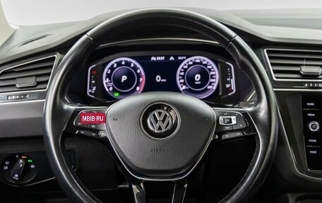 Volkswagen Tiguan II, 2019 год, 2 558 000 рублей, 22 фотография