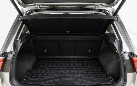 Volkswagen Tiguan II, 2019 год, 2 558 000 рублей, 38 фотография