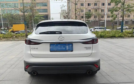 Mazda CX-4, 2020 год, 1 800 000 рублей, 12 фотография