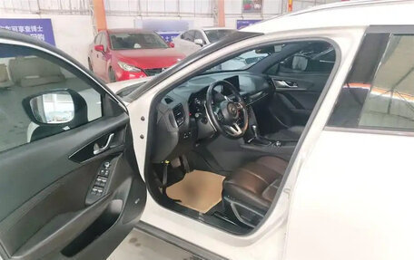Mazda CX-4, 2020 год, 2 150 000 рублей, 14 фотография