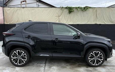 Toyota Yaris Cross, 2021 год, 1 400 000 рублей, 6 фотография
