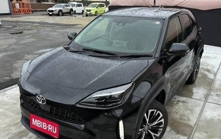 Toyota Yaris Cross, 2021 год, 1 400 000 рублей, 2 фотография
