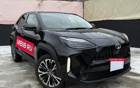 Toyota Yaris Cross, 2021 год, 1 400 000 рублей, 3 фотография