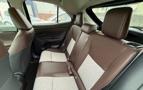 Toyota Yaris Cross, 2021 год, 1 400 000 рублей, 20 фотография
