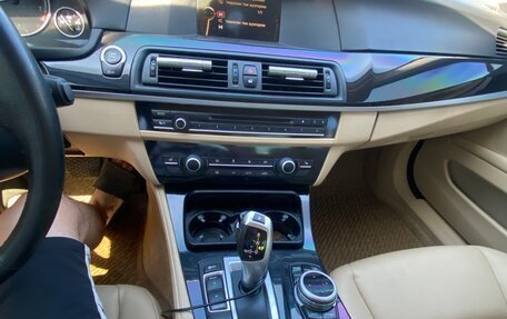 BMW 5 серия, 2012 год, 1 450 000 рублей, 11 фотография