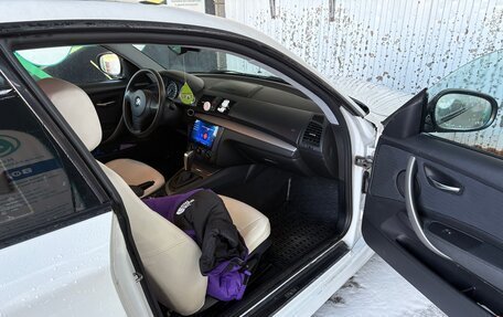 BMW 1 серия, 2010 год, 750 000 рублей, 16 фотография
