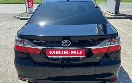 Toyota Camry, 2017 год, 2 200 000 рублей, 6 фотография