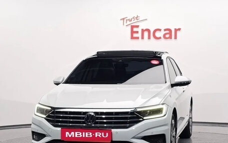 Volkswagen Jetta VII, 2021 год, 2 320 000 рублей, 3 фотография