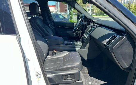 Land Rover Discovery IV, 2017 год, 3 990 000 рублей, 13 фотография