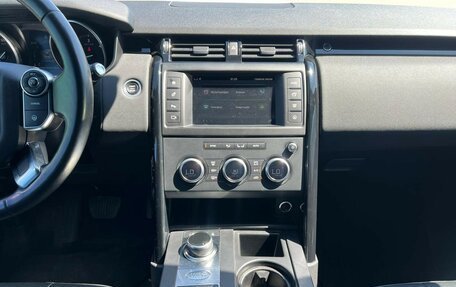 Land Rover Discovery IV, 2017 год, 3 990 000 рублей, 18 фотография