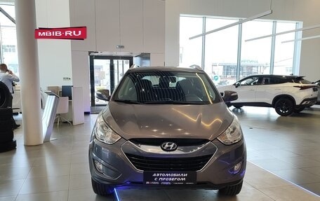 Hyundai Tucson III, 2010 год, 1 095 000 рублей, 8 фотография