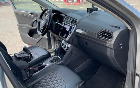 Volkswagen Tiguan II, 2018 год, 2 450 000 рублей, 16 фотография