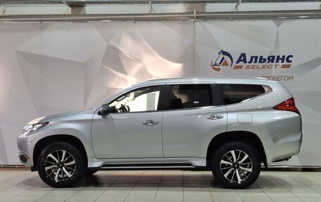 Mitsubishi Pajero Sport III рестайлинг, 2017 год, 3 150 000 рублей, 6 фотография