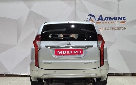 Mitsubishi Pajero Sport III рестайлинг, 2017 год, 3 150 000 рублей, 4 фотография