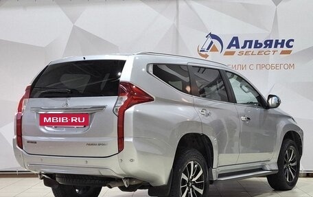 Mitsubishi Pajero Sport III рестайлинг, 2017 год, 3 150 000 рублей, 3 фотография
