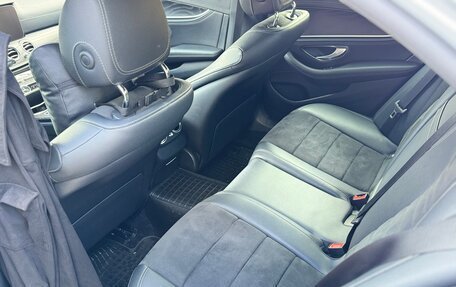 Mercedes-Benz E-Класс, 2018 год, 2 775 000 рублей, 12 фотография