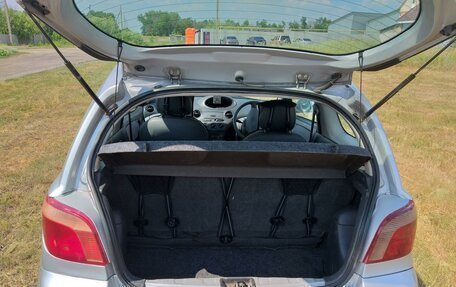 Toyota Vitz, 2000 год, 435 000 рублей, 7 фотография