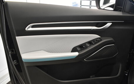 Geely Emgrand, 2024 год, 2 099 990 рублей, 5 фотография