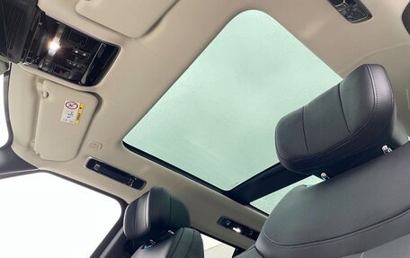 Land Rover Range Rover IV рестайлинг, 2025 год, 17 900 000 рублей, 16 фотография