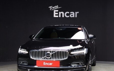 Volvo S90 II рестайлинг, 2021 год, 2 760 000 рублей, 3 фотография