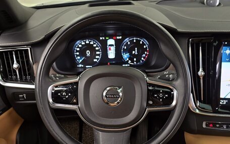 Volvo S90 II рестайлинг, 2021 год, 2 760 000 рублей, 7 фотография