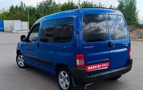 Peugeot Partner II рестайлинг 2, 2010 год, 600 000 рублей, 4 фотография