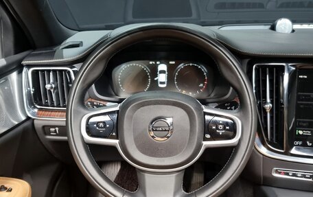 Volvo S60 III, 2021 год, 2 160 000 рублей, 7 фотография