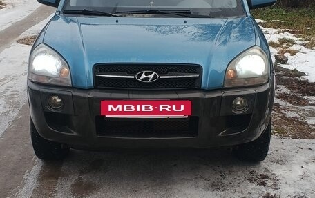 Hyundai Tucson III, 2004 год, 650 000 рублей, 6 фотография
