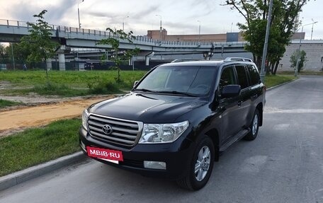 Toyota Land Cruiser 200, 2011 год, 3 000 000 рублей, 4 фотография