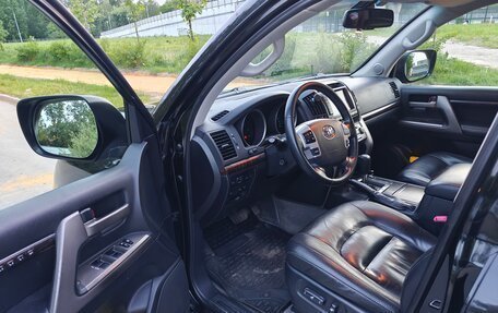 Toyota Land Cruiser 200, 2011 год, 3 000 000 рублей, 25 фотография