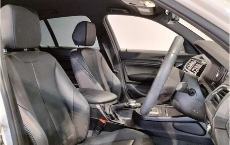 BMW 1 серия, 2018 год, 1 350 000 рублей, 9 фотография