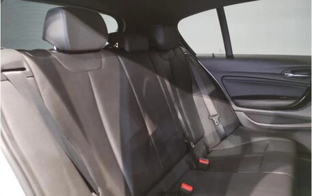 BMW 1 серия, 2018 год, 1 350 000 рублей, 33 фотография