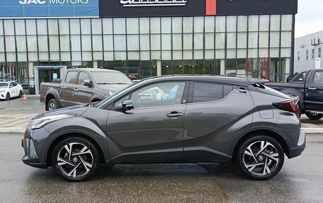 Toyota C-HR I рестайлинг, 2022 год, 3 157 900 рублей, 8 фотография