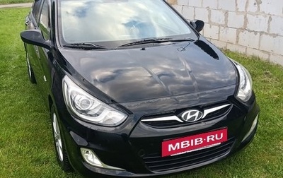 Hyundai Solaris II рестайлинг, 2011 год, 650 000 рублей, 1 фотография