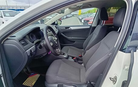 Volkswagen Jetta VI, 2012 год, 879 995 рублей, 9 фотография
