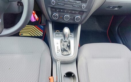 Volkswagen Jetta VI, 2012 год, 879 995 рублей, 20 фотография