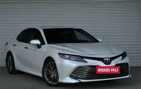 Toyota Camry, 2019 год, 2 800 000 рублей, 3 фотография