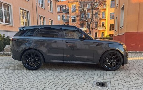 Land Rover Range Rover Sport, 2025 год, 13 700 000 рублей, 2 фотография