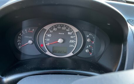 Hyundai Tucson III, 2005 год, 700 000 рублей, 10 фотография