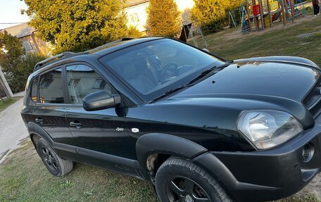 Hyundai Tucson III, 2005 год, 700 000 рублей, 3 фотография