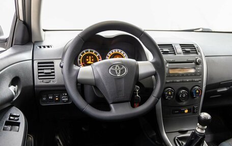 Toyota Corolla, 2010 год, 988 000 рублей, 14 фотография