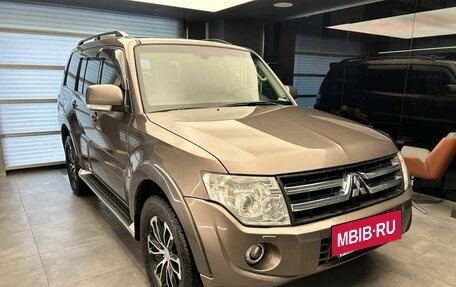 Mitsubishi Pajero IV, 2012 год, 1 899 000 рублей, 4 фотография