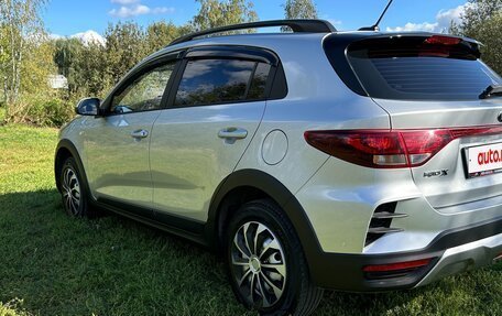 KIA Rio IV, 2021 год, 1 690 000 рублей, 4 фотография