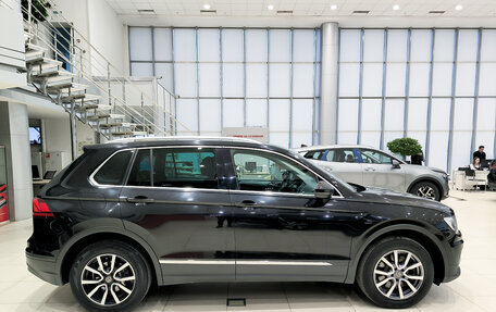 Volkswagen Tiguan II, 2017 год, 2 050 000 рублей, 4 фотография