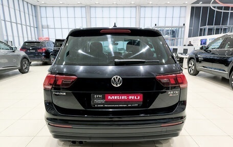 Volkswagen Tiguan II, 2017 год, 2 050 000 рублей, 6 фотография