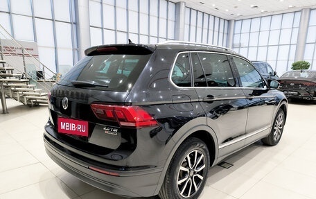 Volkswagen Tiguan II, 2017 год, 2 050 000 рублей, 7 фотография
